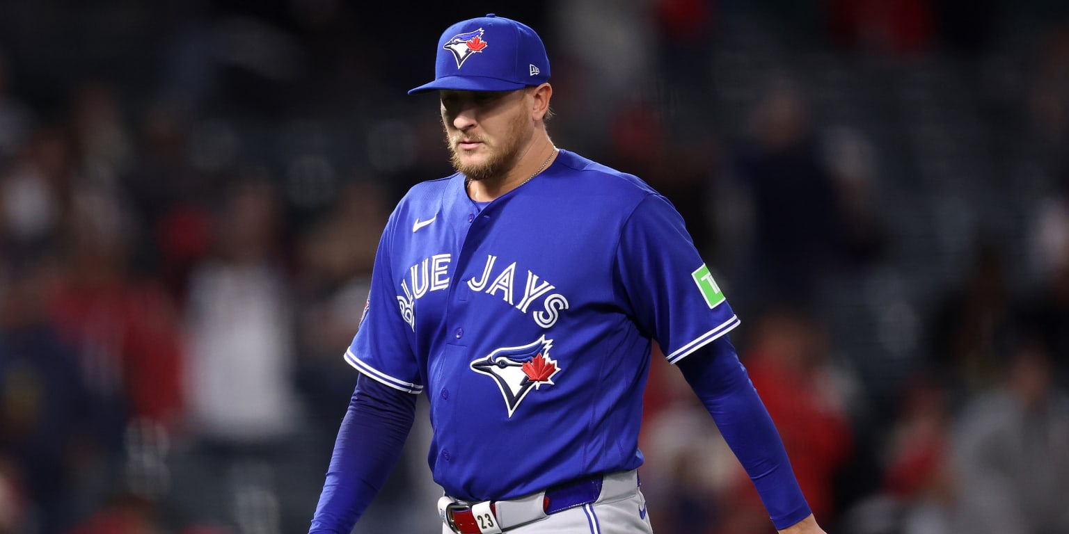 Blue Jays remove Hoffman as closer, will use committee approach
