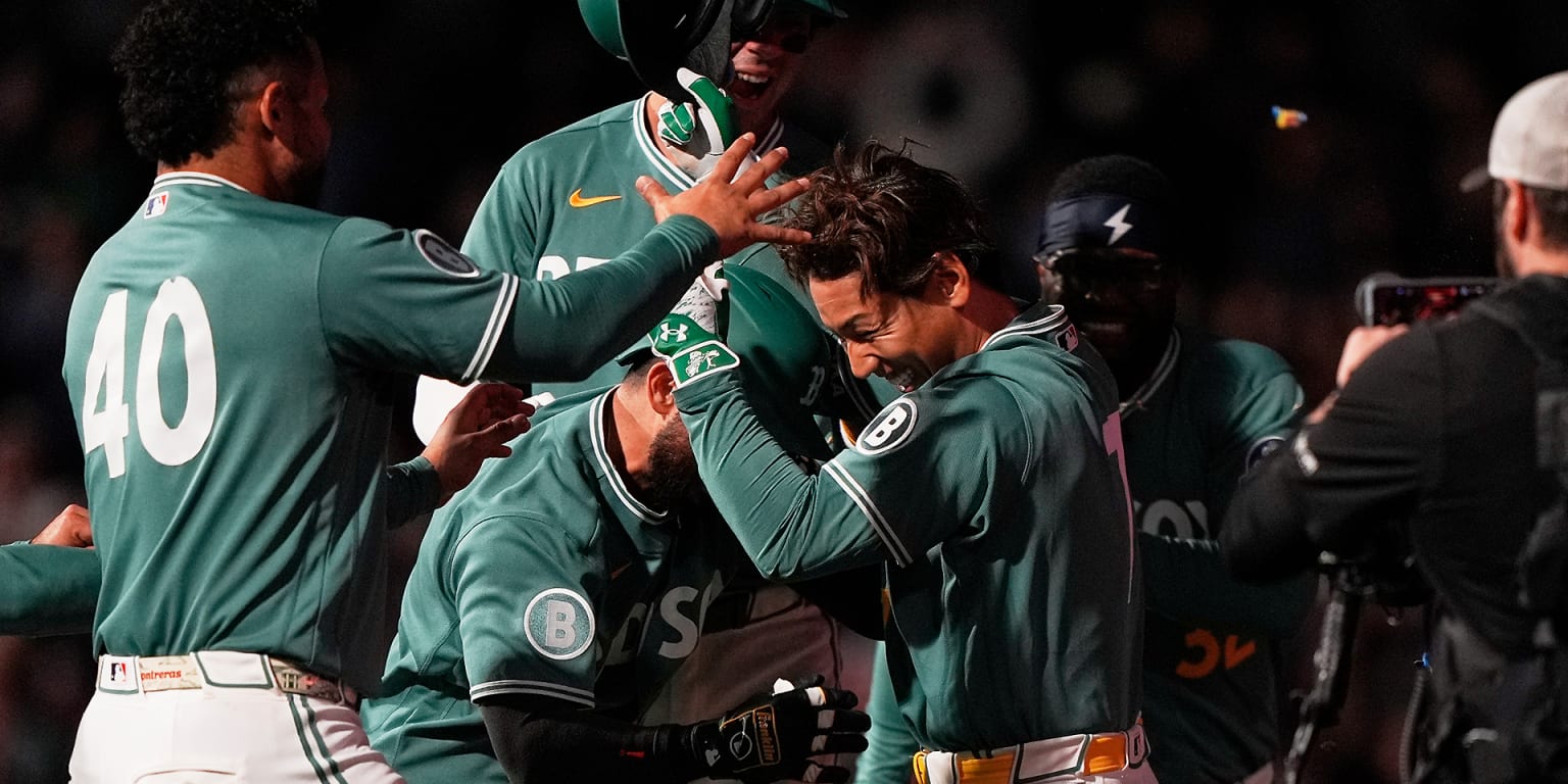 Magic in the greens? All 7 of Red Sox's wins in these City Connects are walk-offs