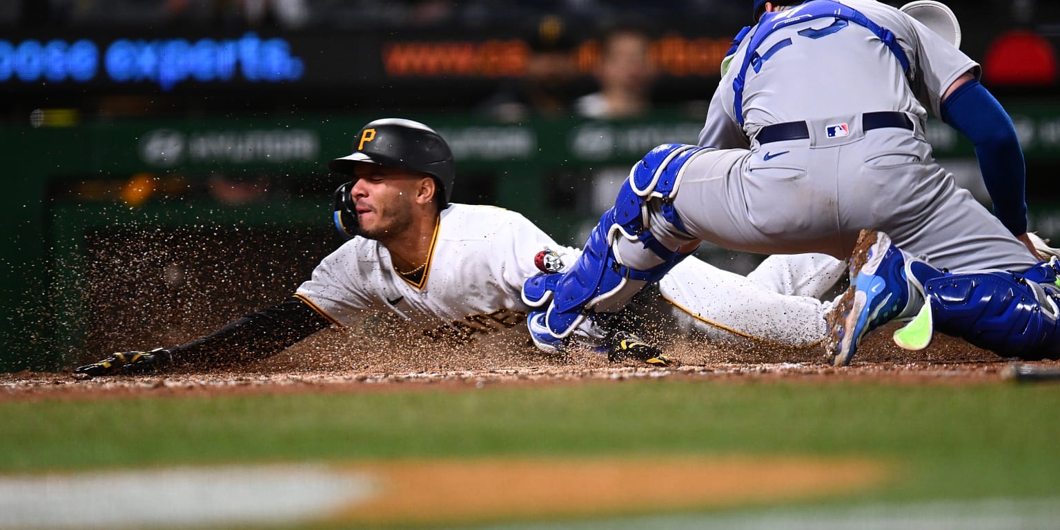 MLB's bigger bases could lead to more steals, fewer injuries, experts say