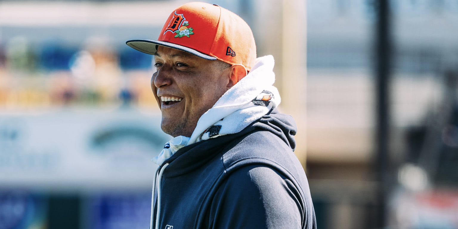 Miggy visits old friend Verlander before joining Team Venezuela in new role