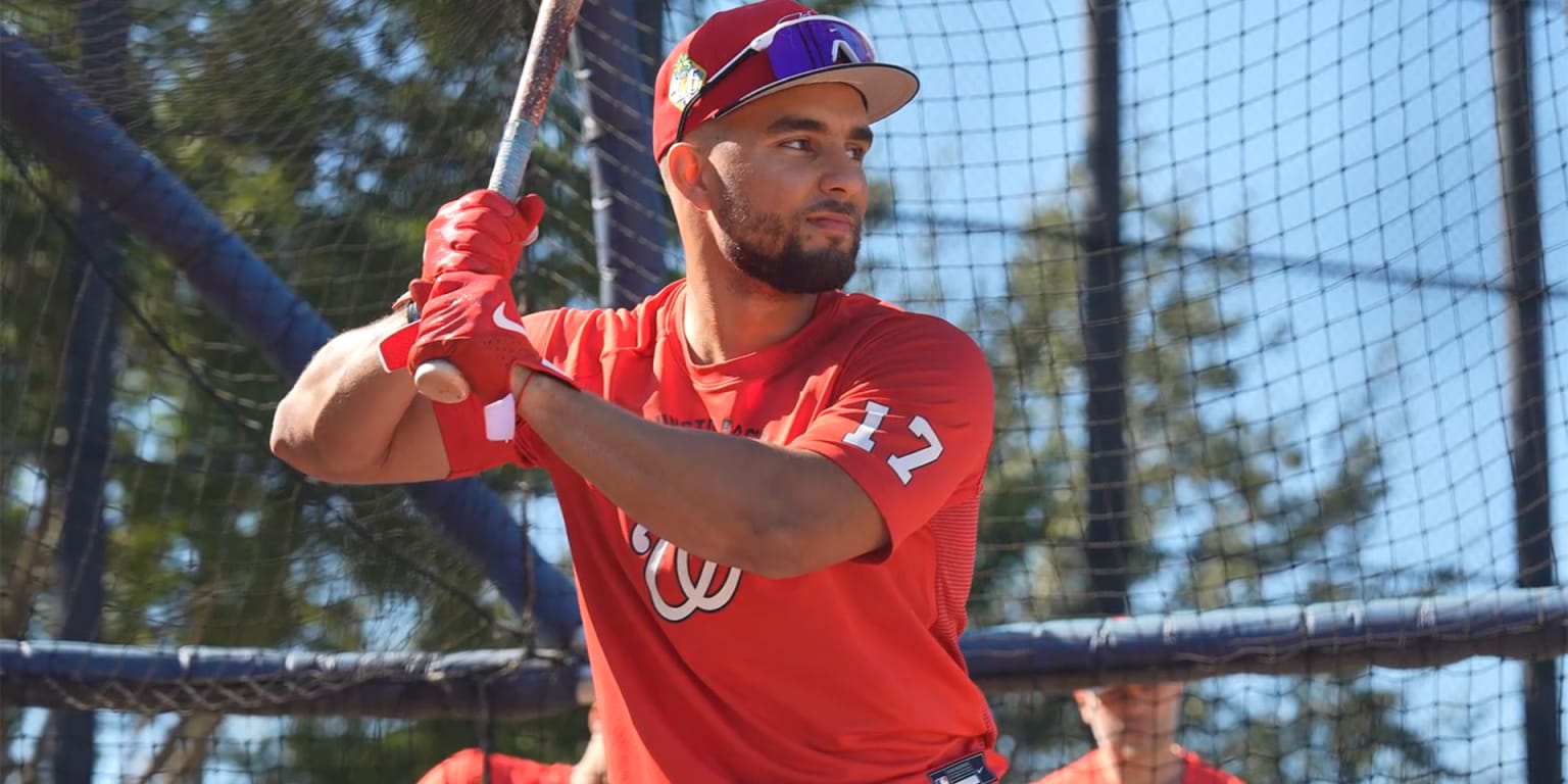 Nats to promote prospect Ford to make his team debut (source)