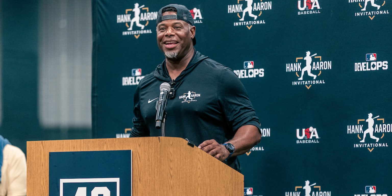 Griffey cherishing chance to be mentor at Hank Aaron Invitational