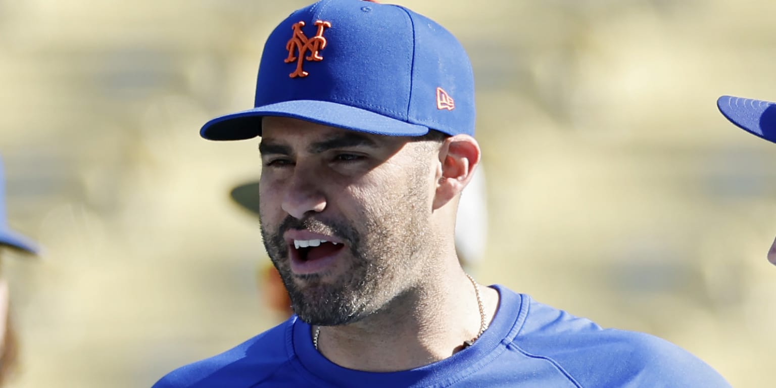 Mets tab J.D. Martinez as special assistant to baseball operations