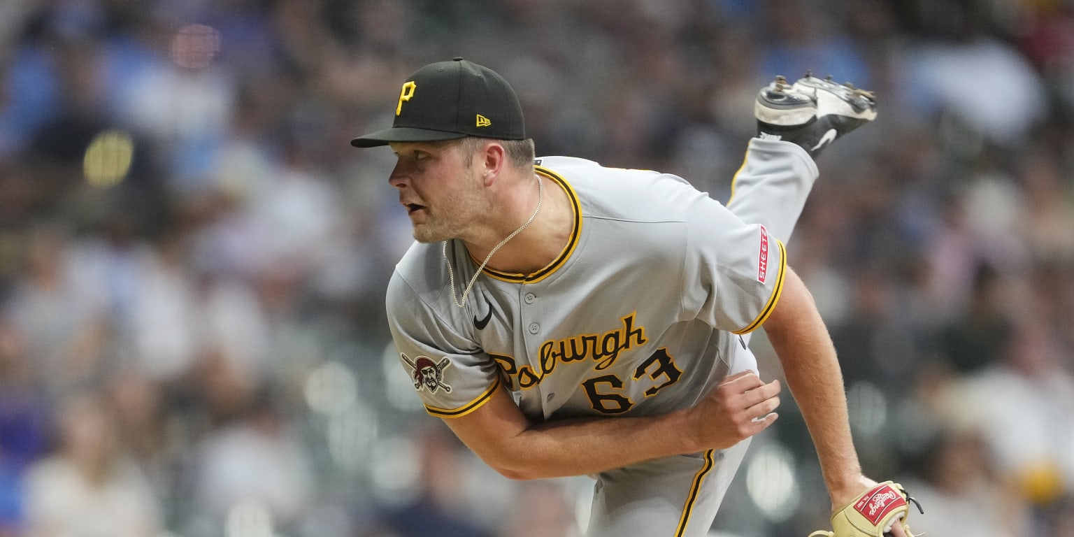 Back with Bucs to provide bullpen relief, Stratton feels right at home