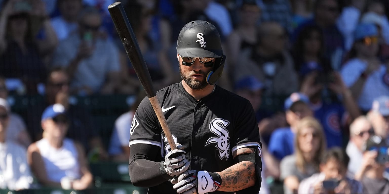 Kevin Pillar re-signs with White Sox after release