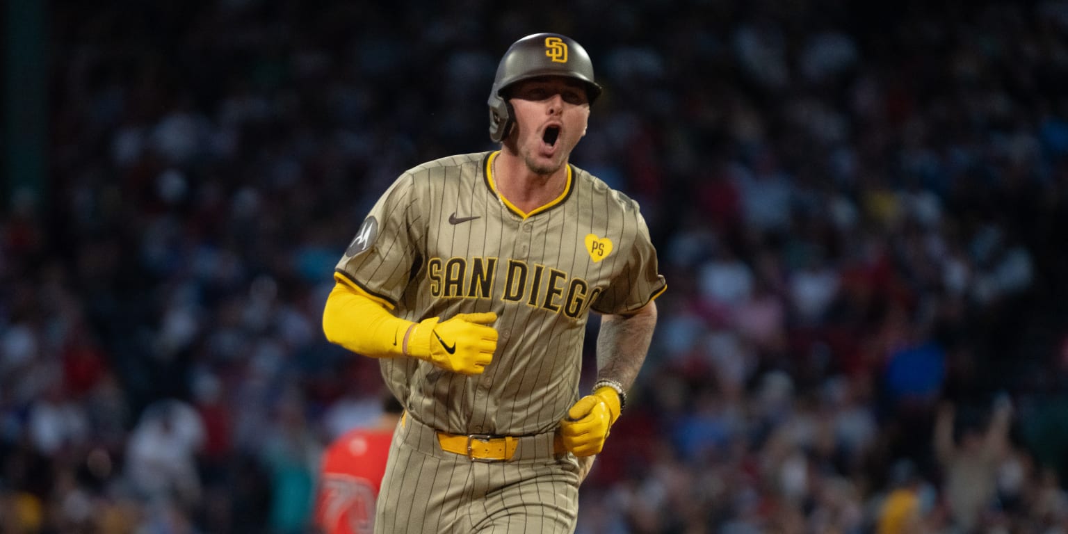 9-run inning powers Padres amid push to separate from WC pack