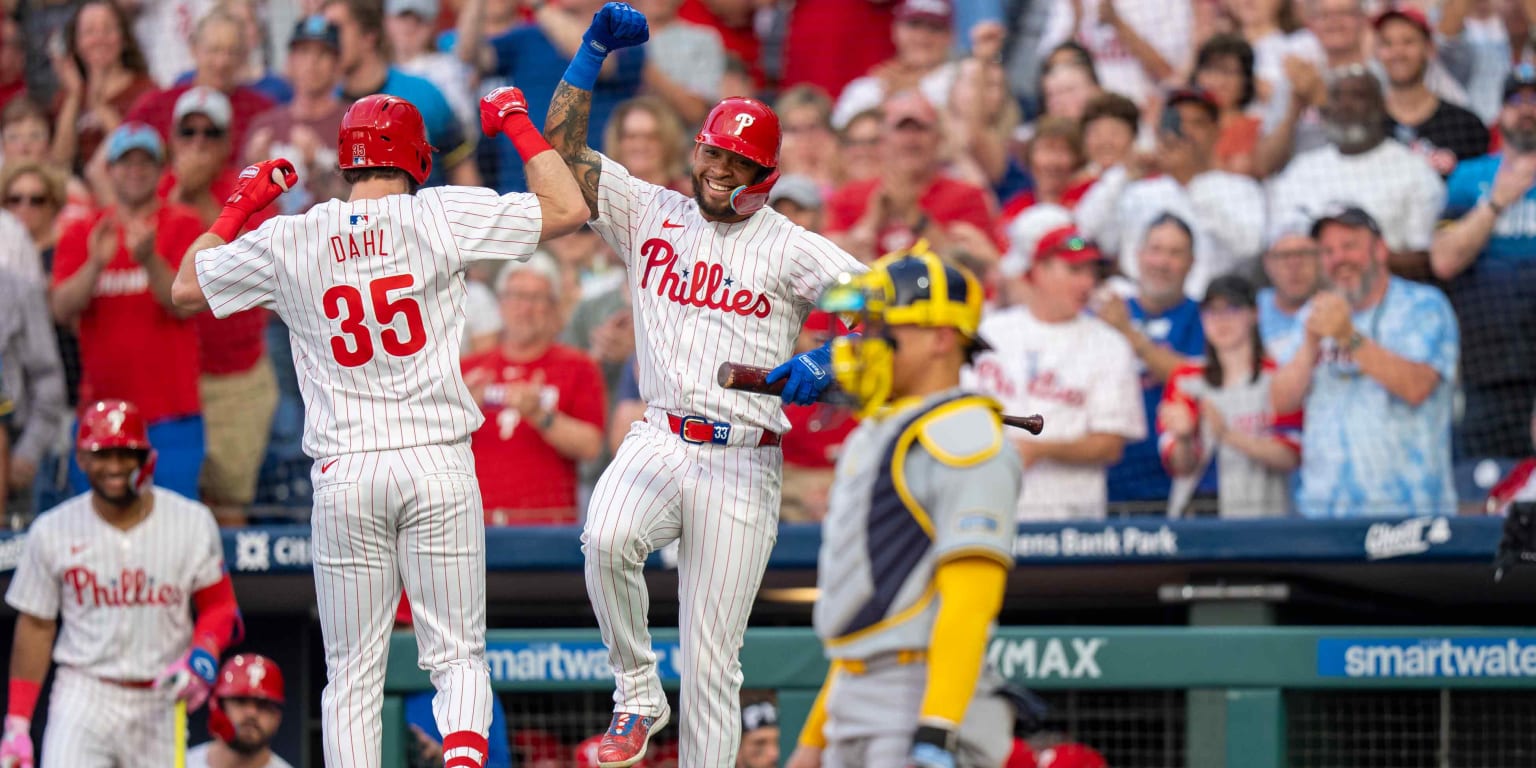 Phillies win on two-year anniversary of Rob Thomson's promotion