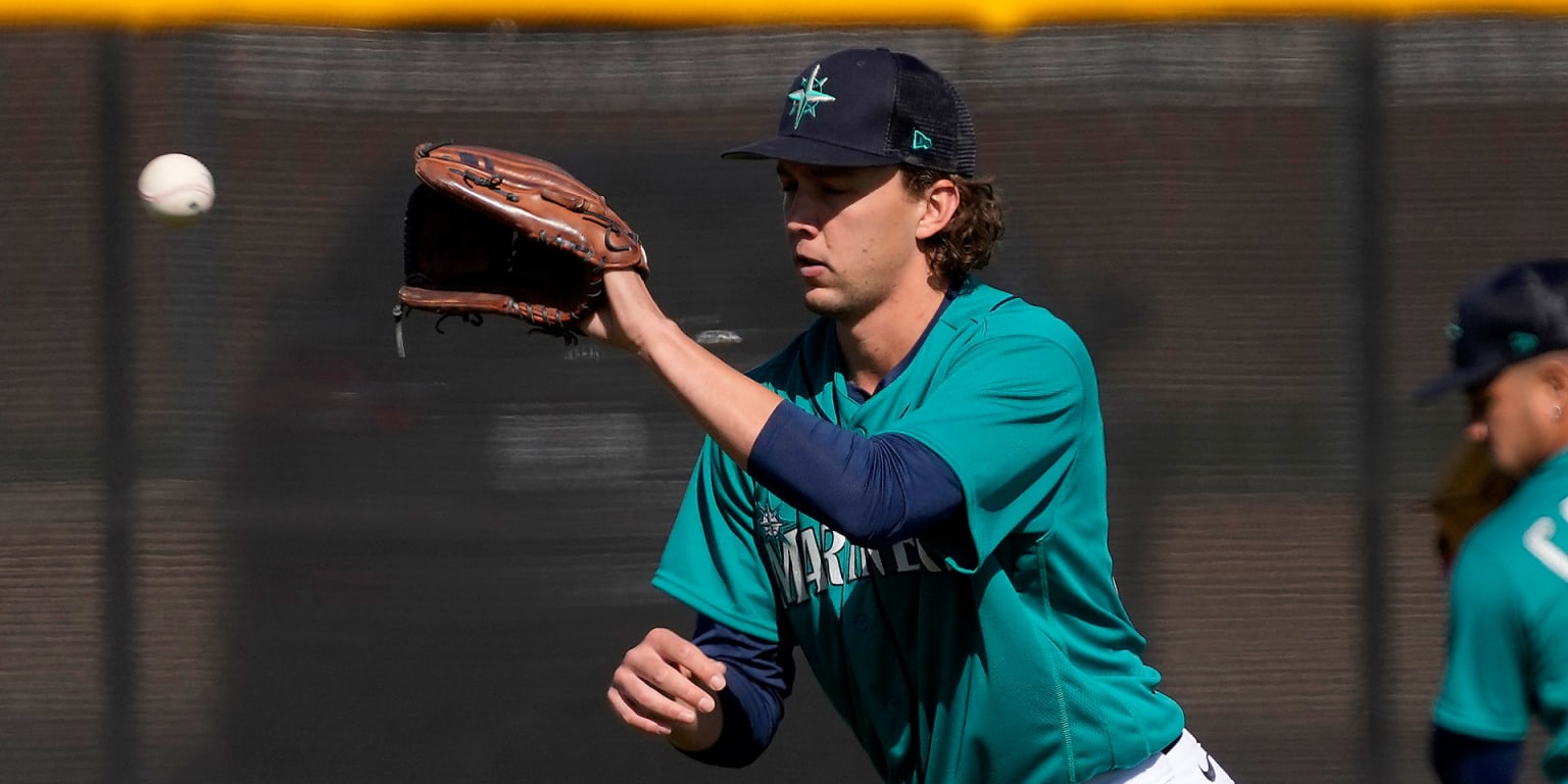 Mariners pitcher Logan Gilbert adds new pitch to repertoire