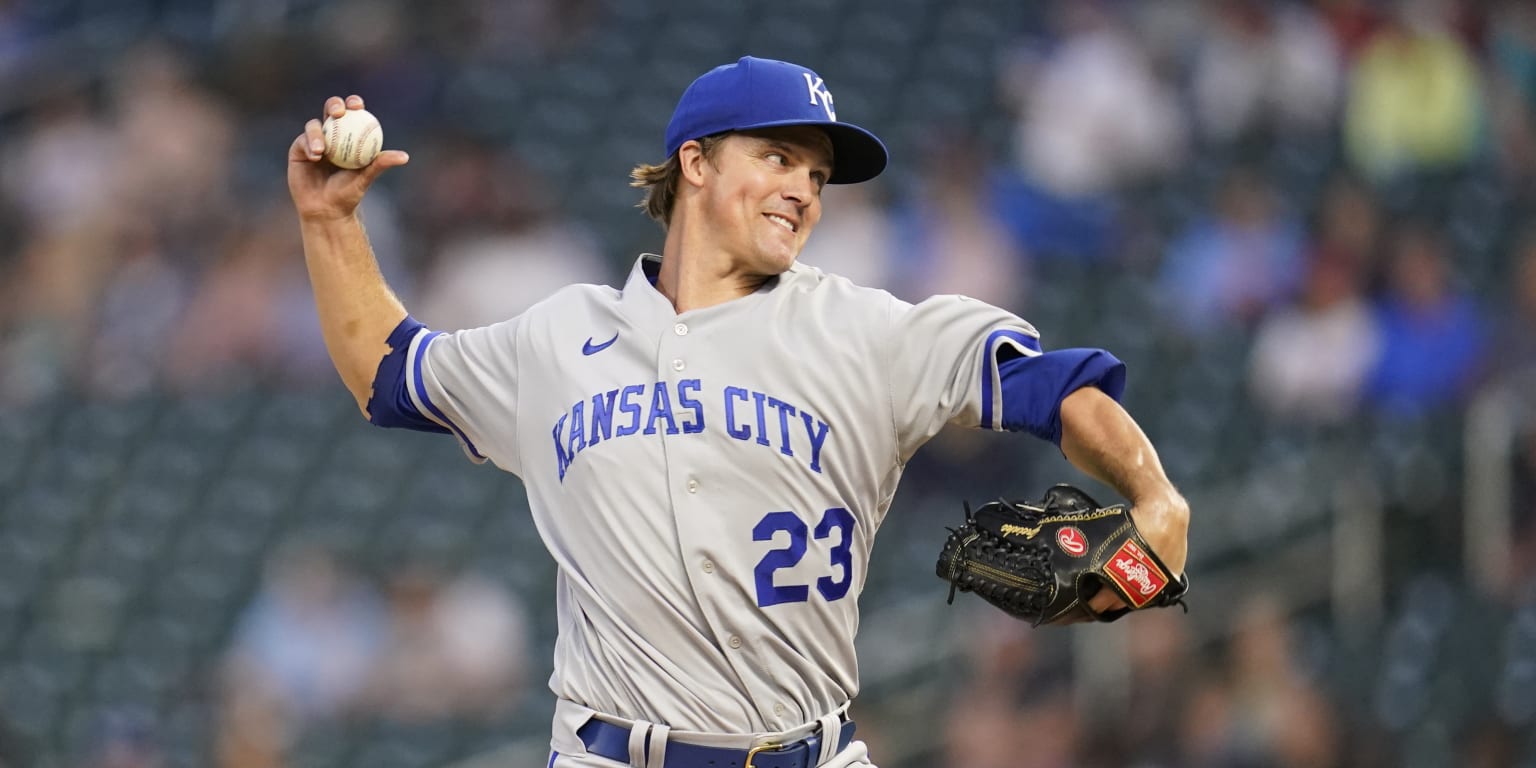 Pitcher Zack Greinke returns to Royals after 11 years - Sports Illustrated