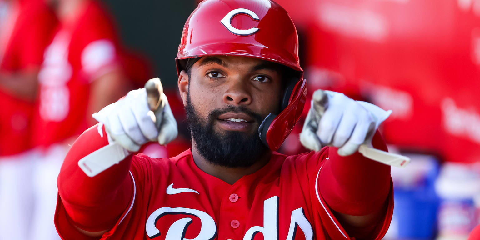 Marlins acquire OF Rece Hinds in trade with Reds