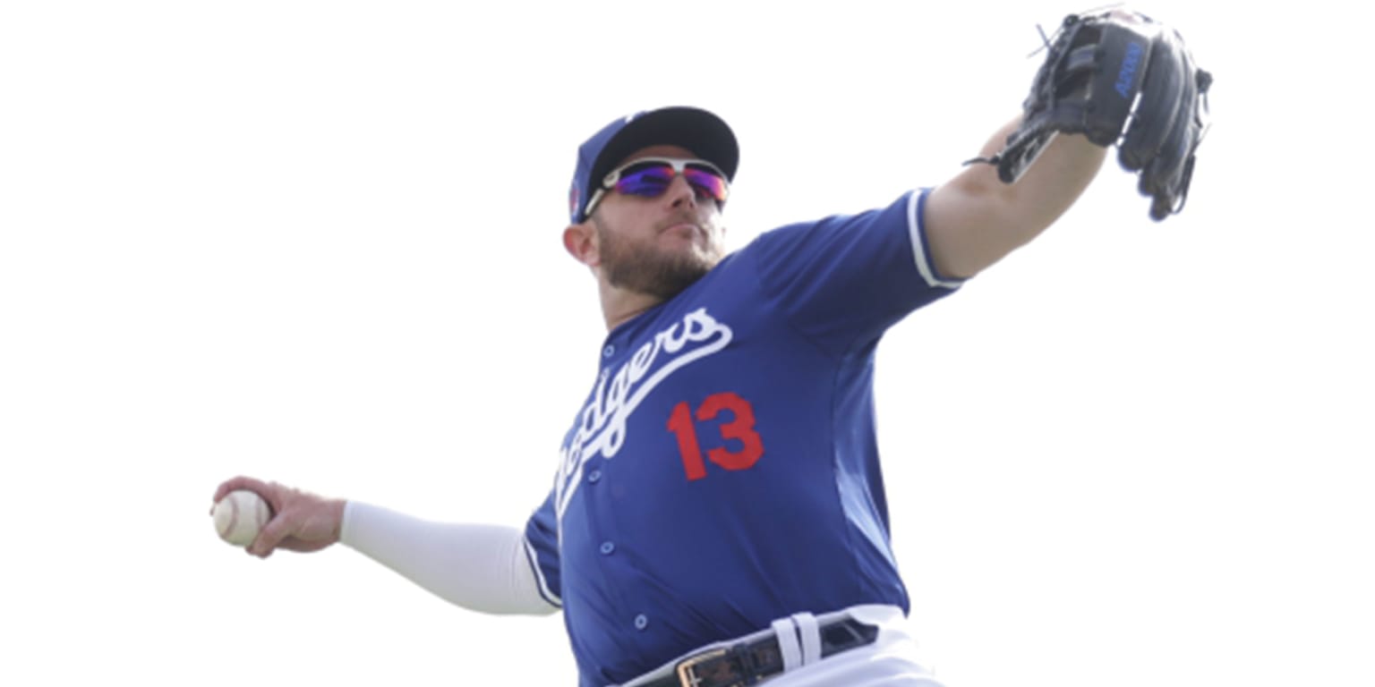 Max Muncy determined to improve defense