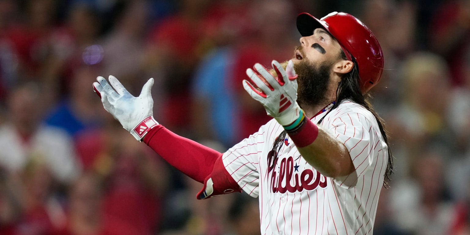 Marsh, Phillies take J2 and split doubleheader with Braves
