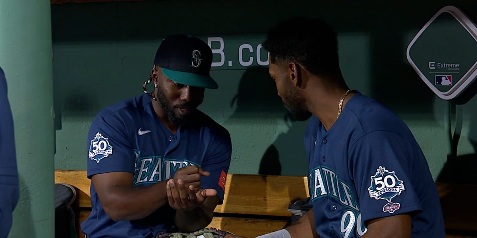 1st hit, 1st homer and 1st ... rock-paper-scissors win? Montes does it ALL in debut
