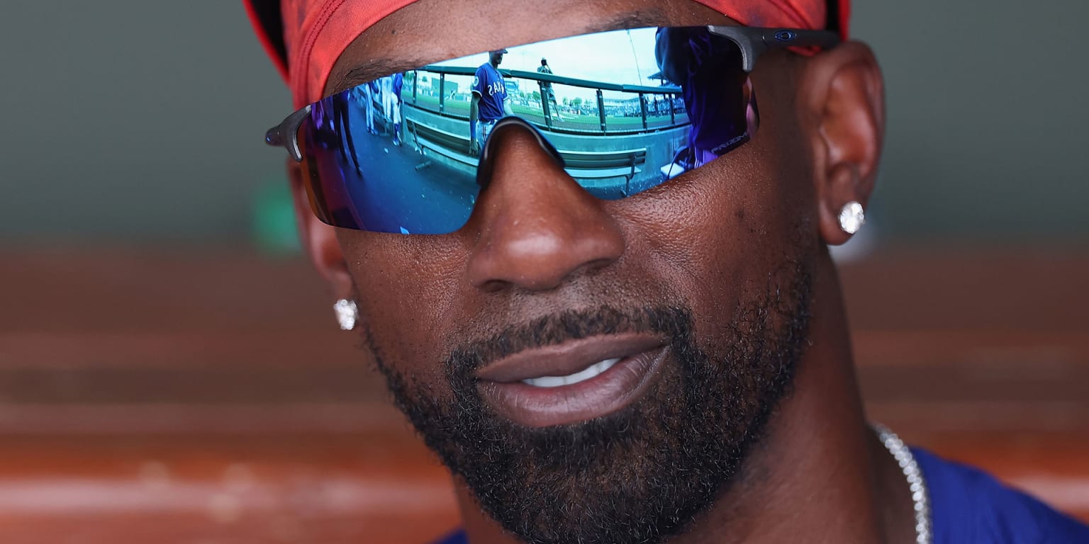 Cutch makes Rangers' Opening Day roster to start 18th season