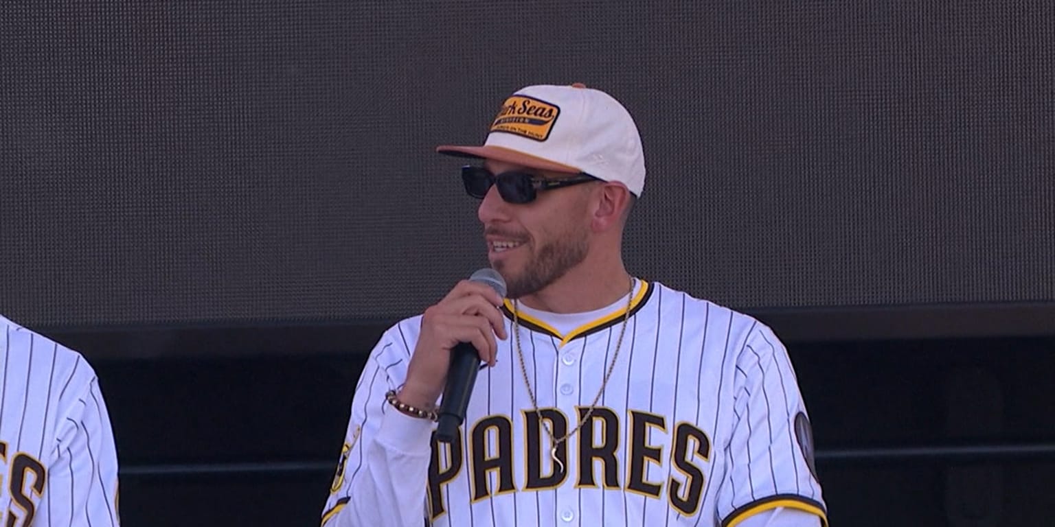 Padres FanFest: Vibes high as San Diego eyes 'really special' 2026