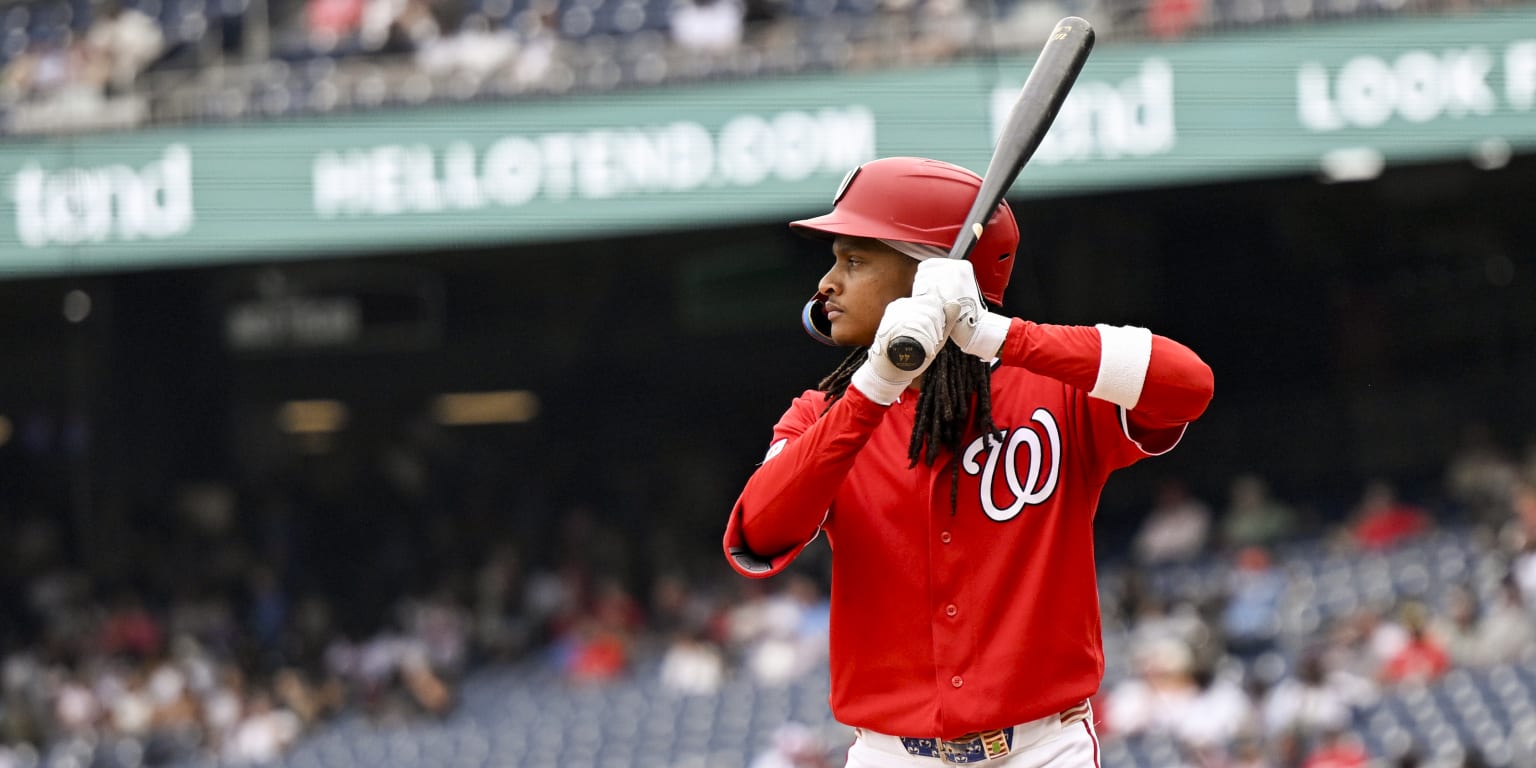 Abrams scratched Monday vs. Marlins with back tightness