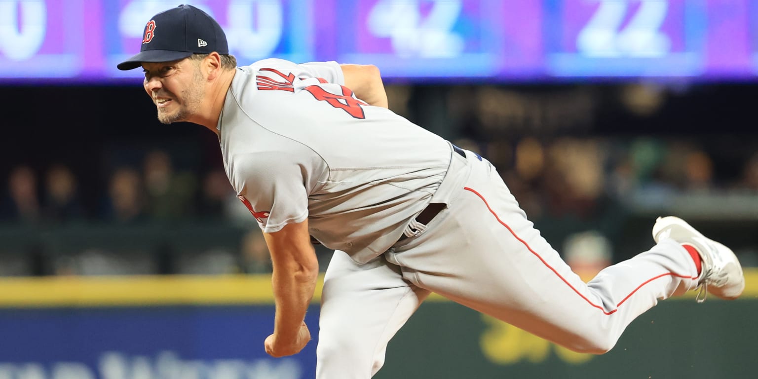 Rich Hill talks longevity, the art of pitching and why he signed with the  Pirates