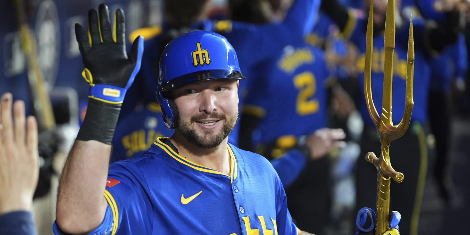 The Big Dumper effect! Mariners top list of trending '25 teams