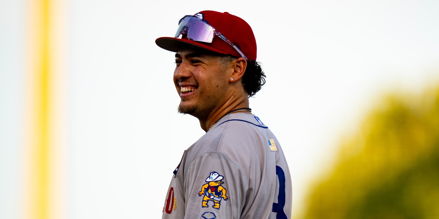 Top prospect Crisantes gets bump to Triple-A, keeps on raking