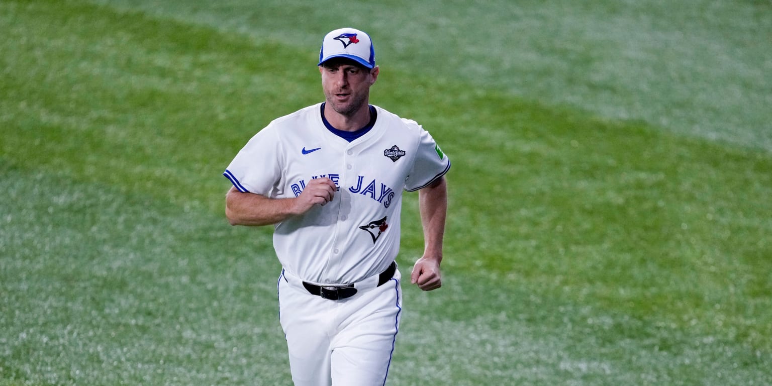 Mad Max is back at Blue Jays camp: 'Good catching up with gramps'