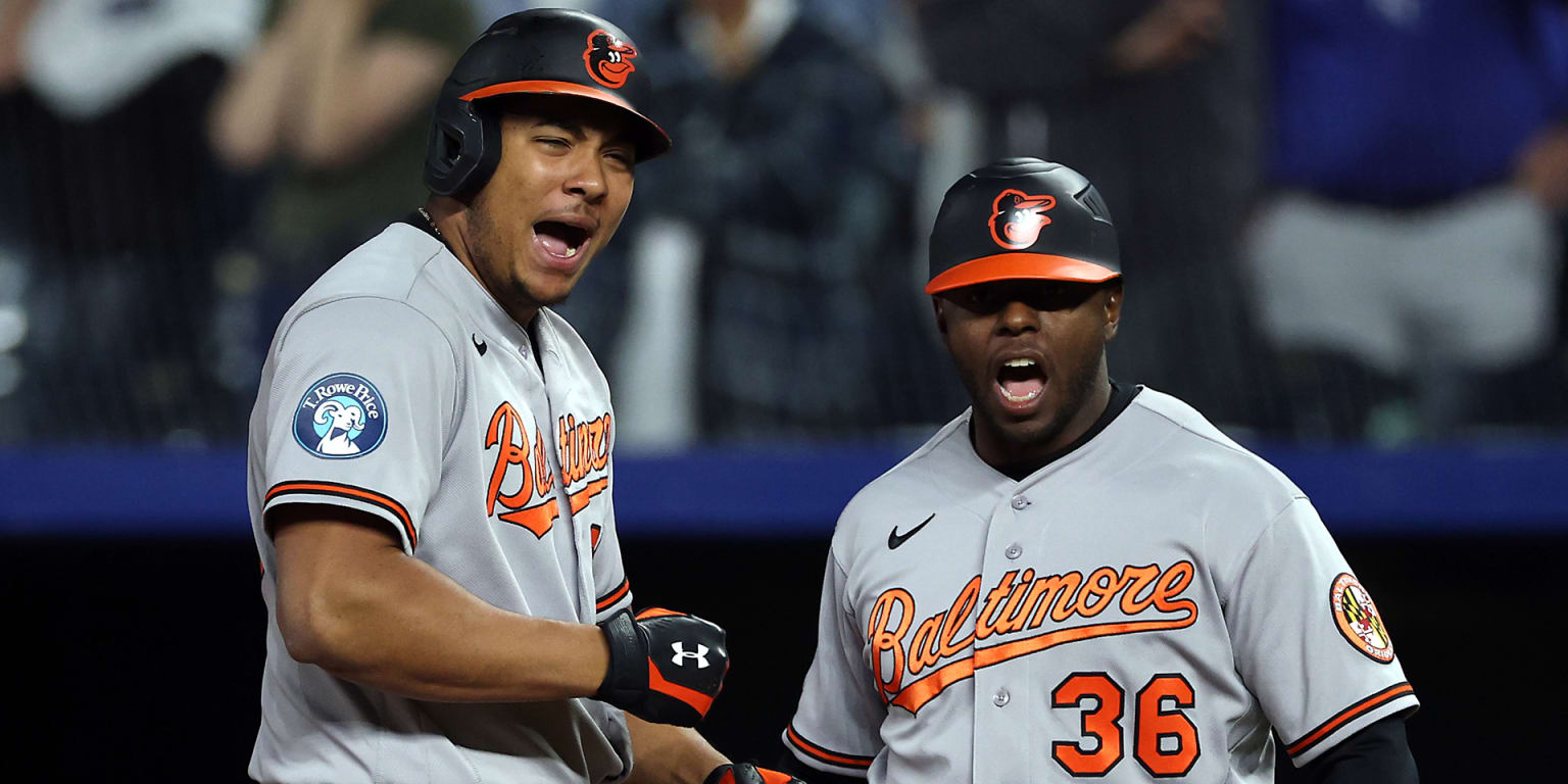 Basallo's game-tying and go-ahead knocks send O's to wild win in 12 innings