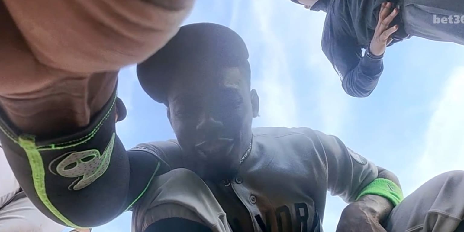 What happens when errant infield cam pops up? Just rub a little dirt on it!