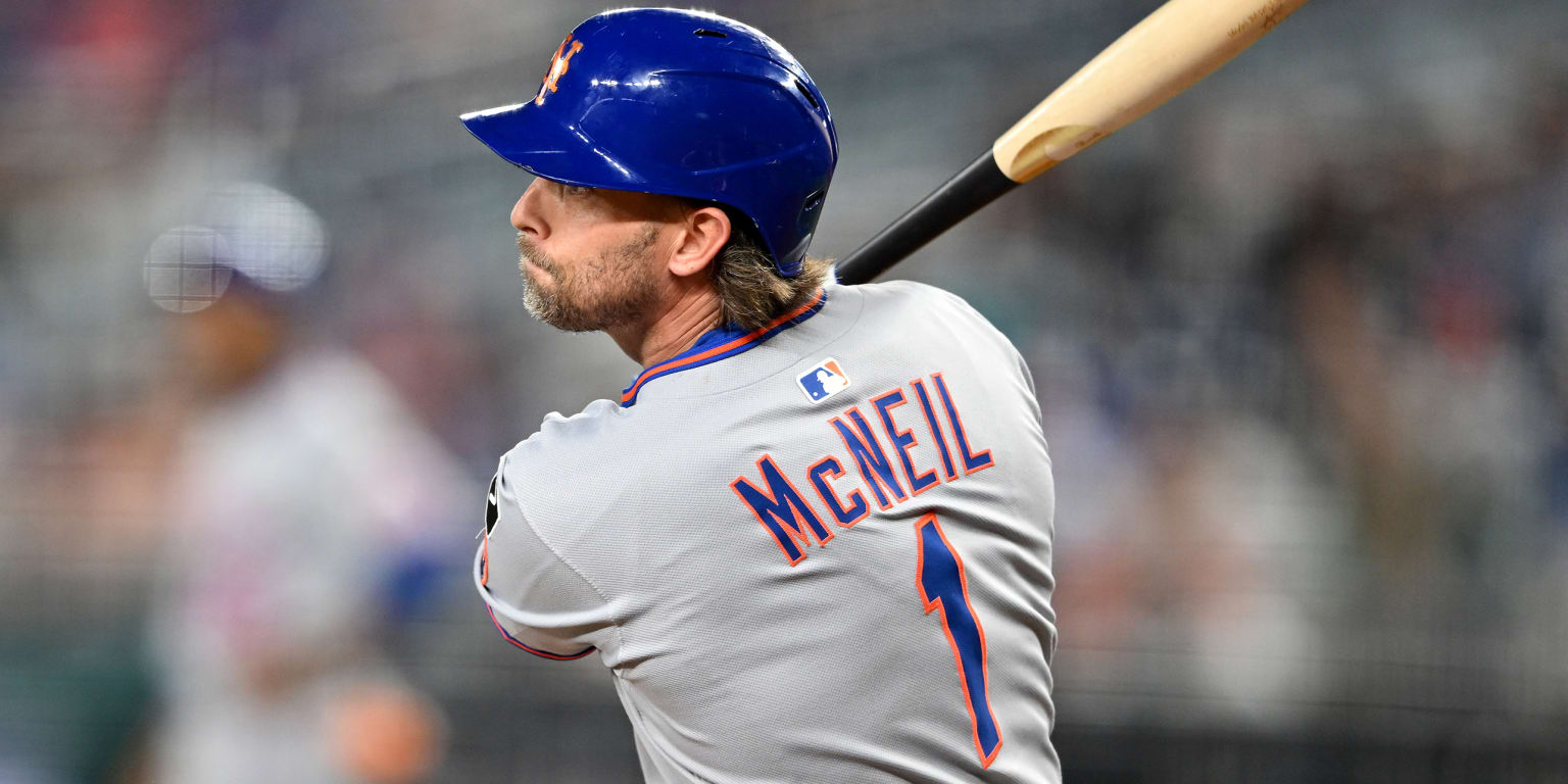 Former batting champ McNeil to be traded to A's from Mets (sources)