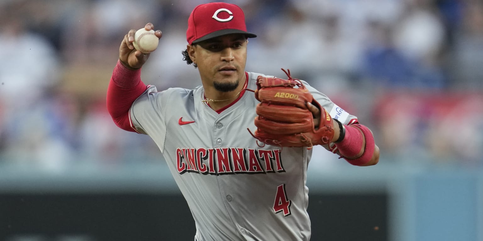 Santiago Espinal versatile for Reds