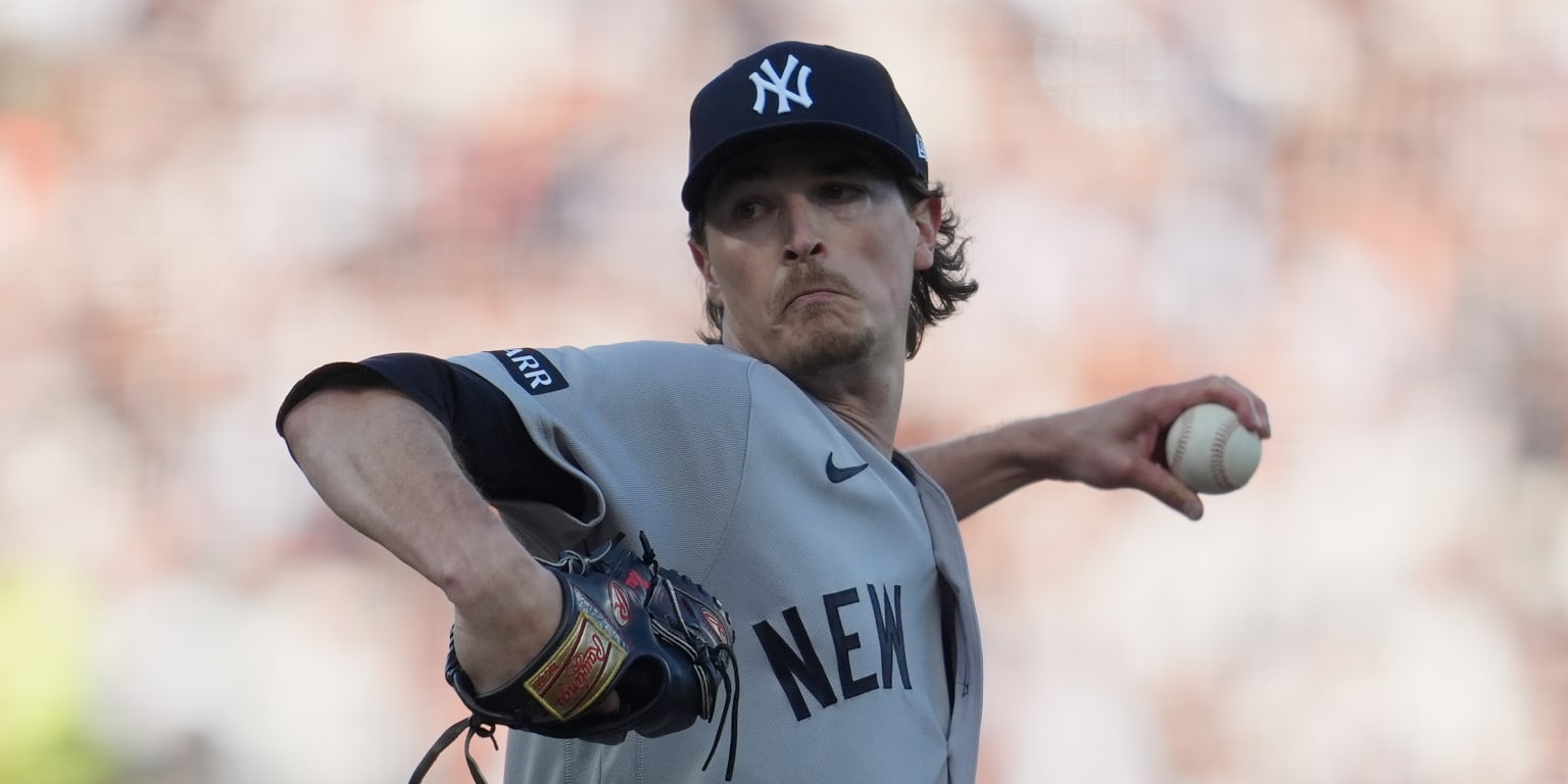 Yanks live up to Opening Night fanfare with shutout win over Giants
