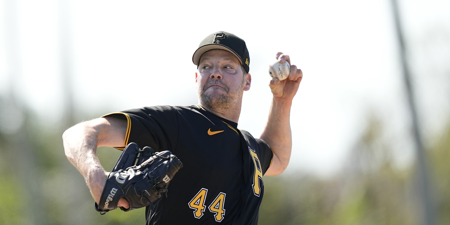 How Pirates veteran lefty Rich Hill added split-finger fastball as new  pitch