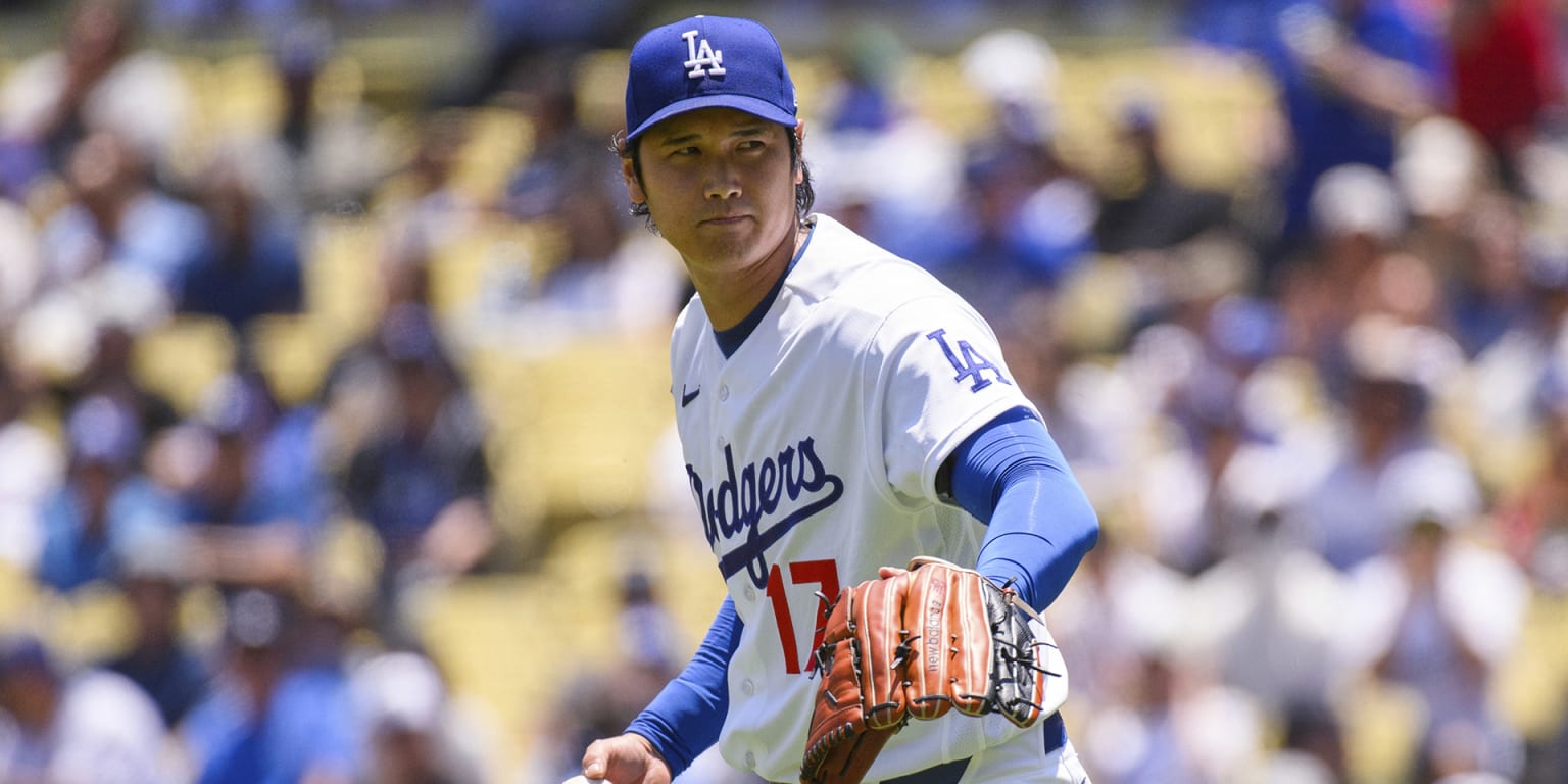 Ohtani's unusual start on mound ends with surprise pinch-hit opportunity