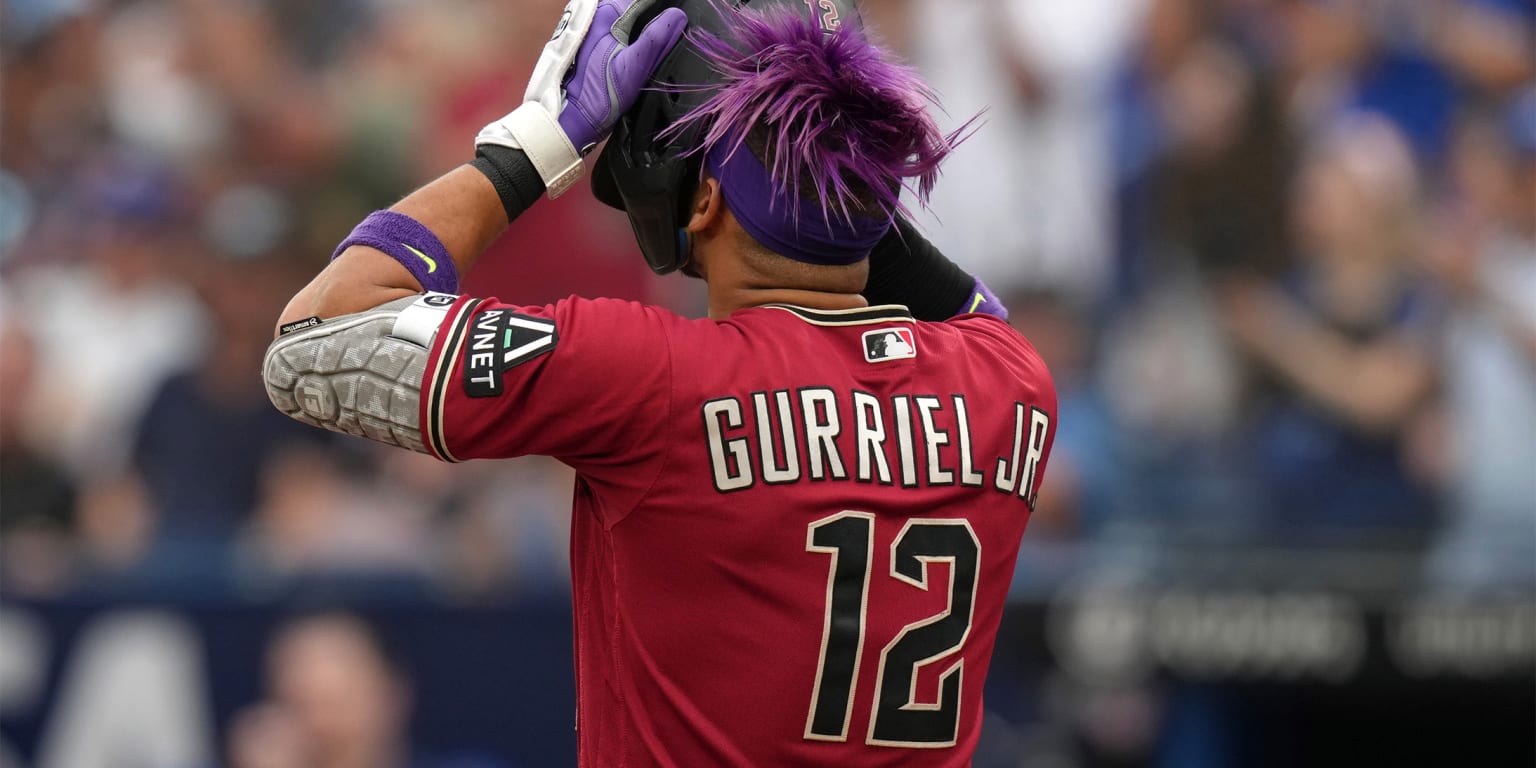 Purple hair, don't care: Lourdes Gurriel Jr.'s look unique in baseball