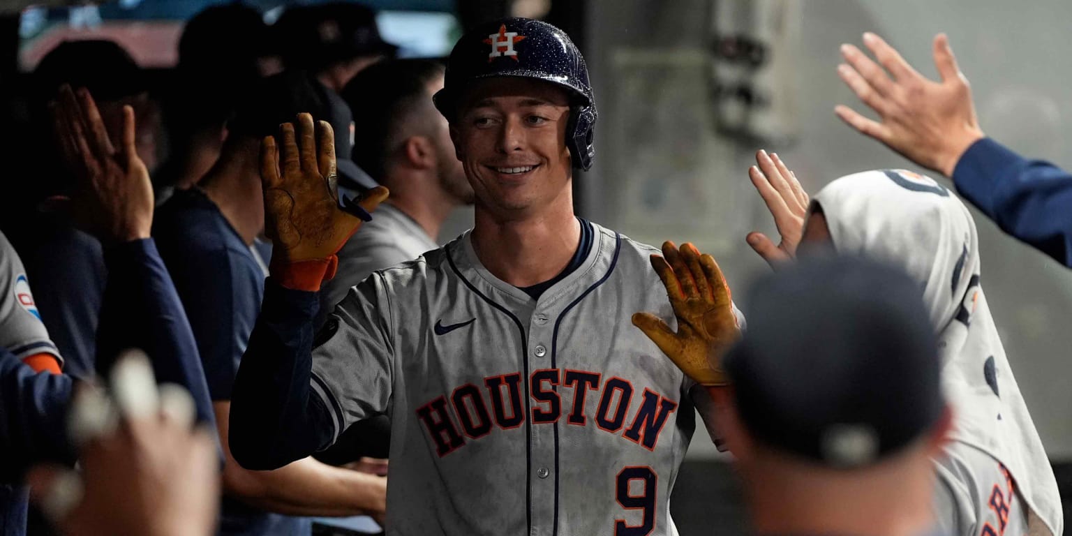 Dezenzo makes bid for Astros' playoff roster with 446foot HR BVM Sports