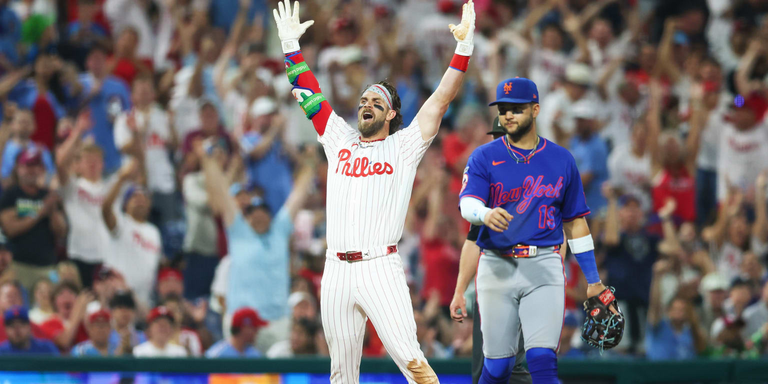 Needing a triple for 1st career cycle, Harper delivers vs. Mets