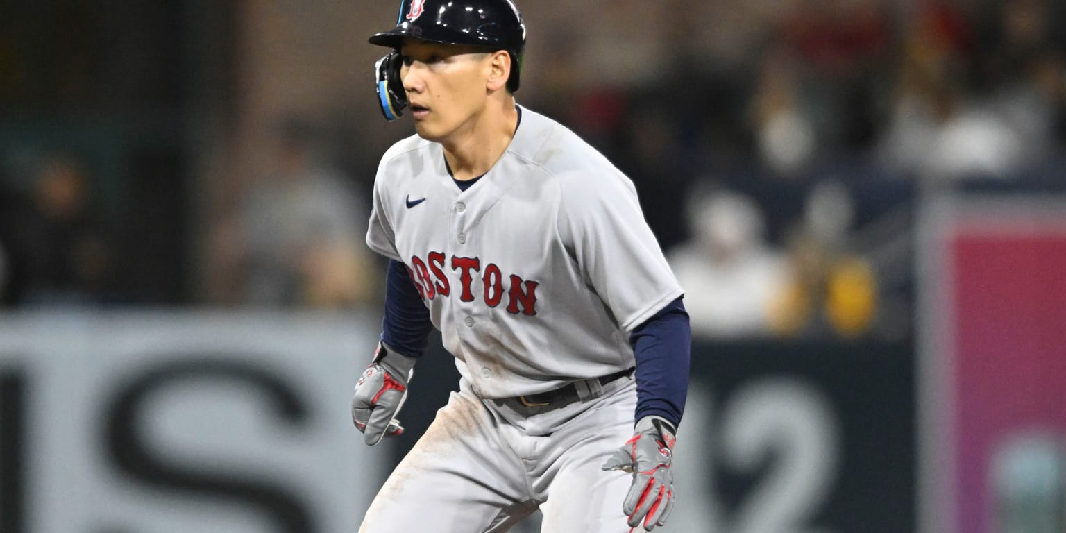 Masataka Yoshida fitting in with Red Sox on and off the field in