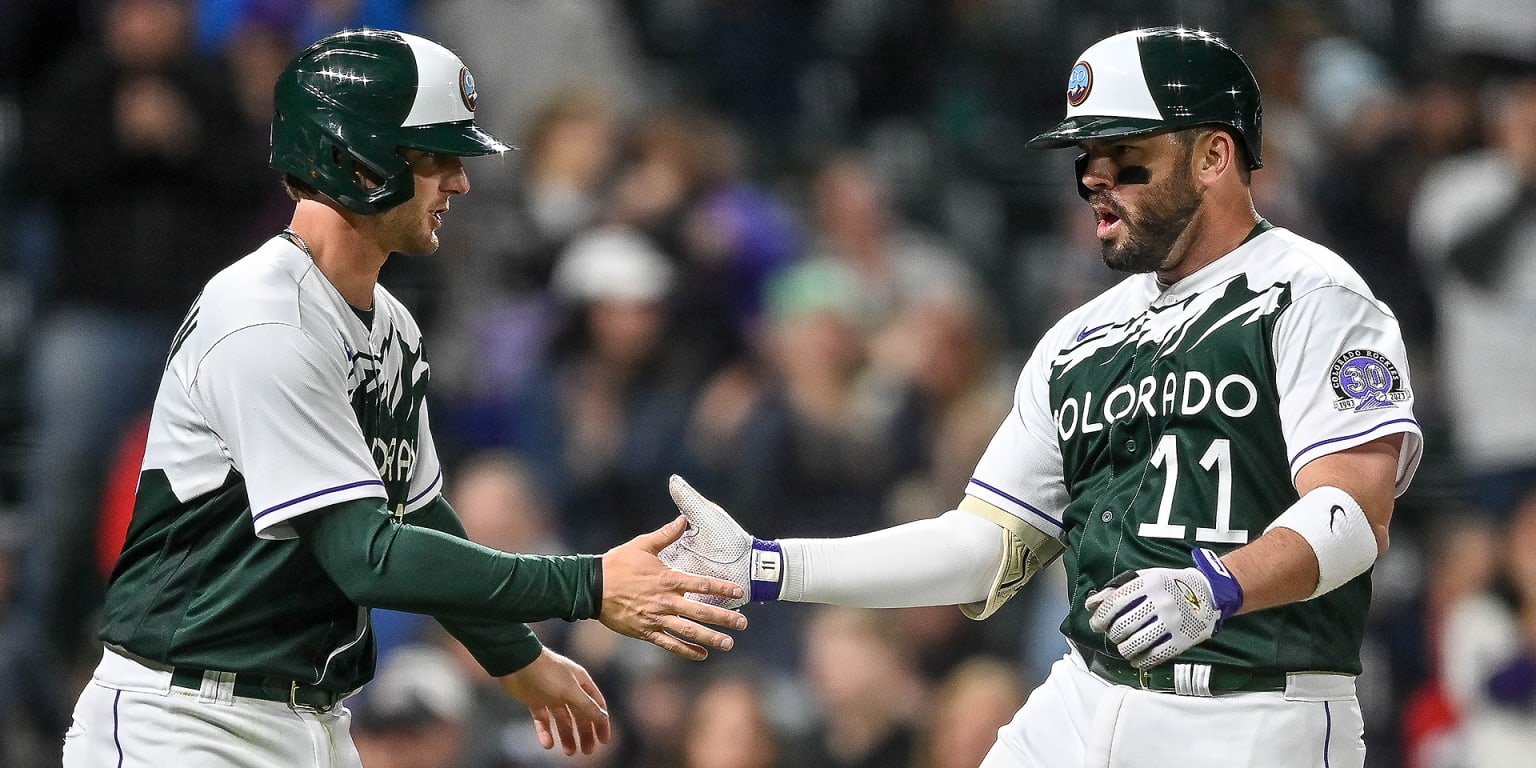 Mike Moustakas hitting early hot streak for Rockies