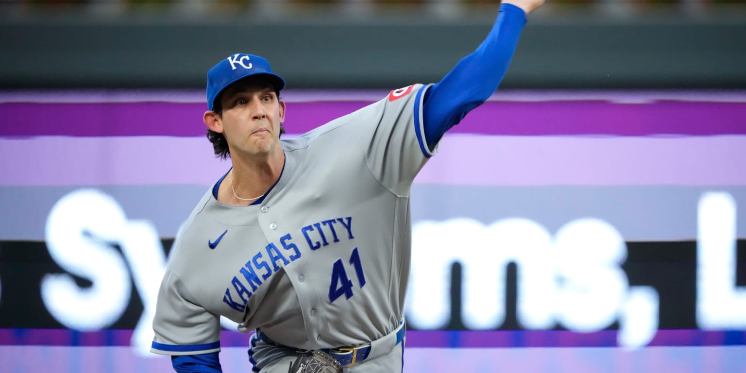 Royals giving Lynch starting opportunities, will start Friday vs. Cubs