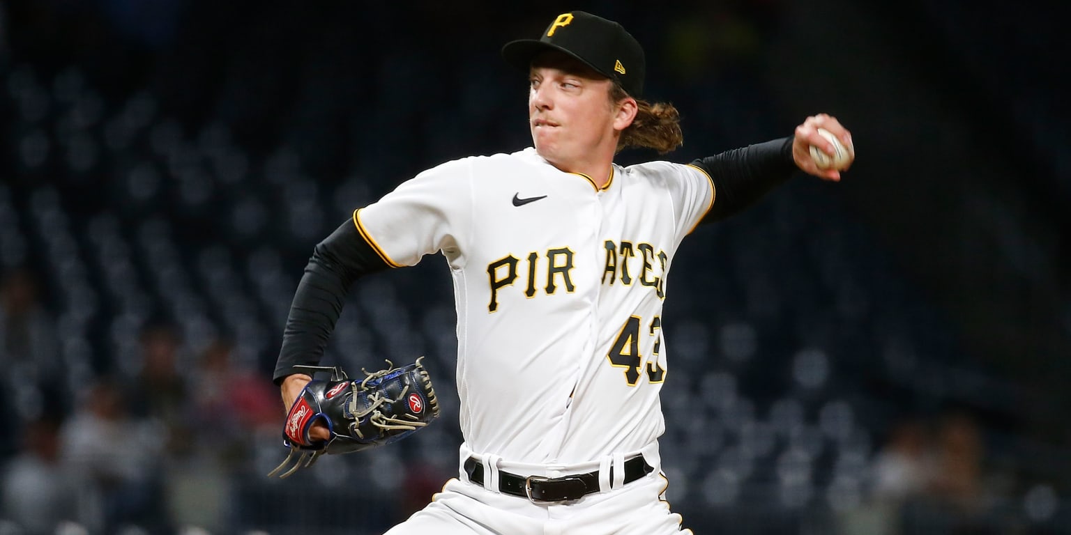 Pittsburgh Pirates bolster their lineup by signing free-agent
