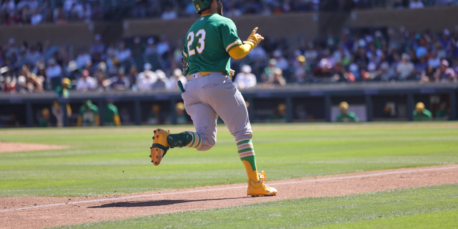 Langeliers' 3-homer day has him cruising toward Opening Day