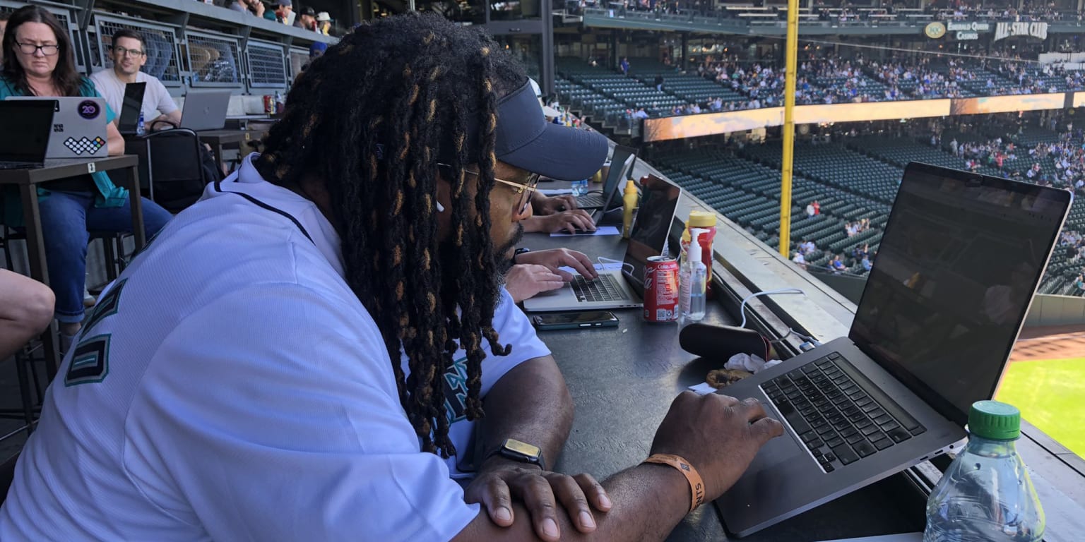 Mariners host Work From The Ballpark Day