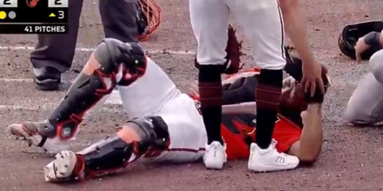 O's top prospect Basallo exits with side discomfort after play at plate