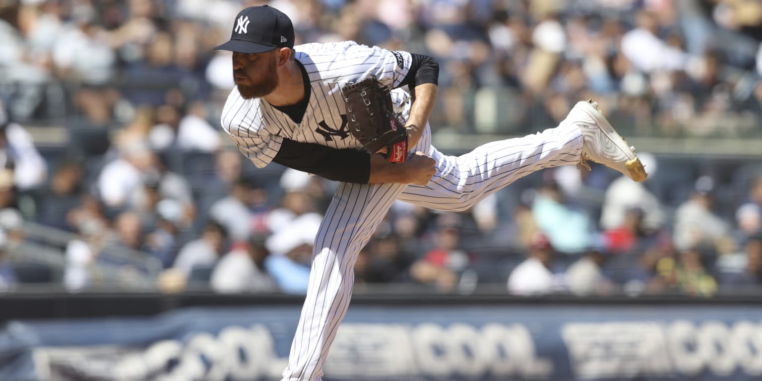 Yanks bring back Blackburn on 1-year deal (source)