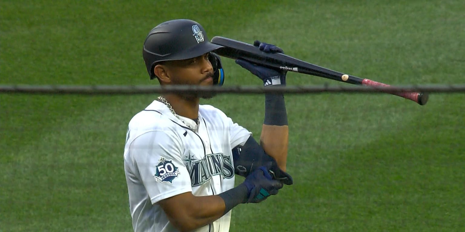 Mariners take another injury hit as Rodríguez exits early