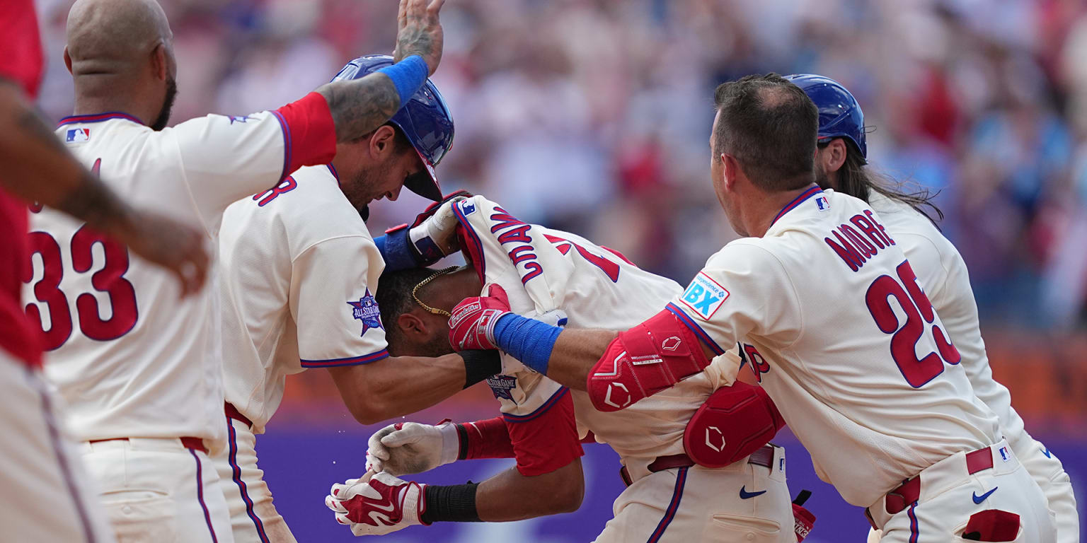 Justin Crawford first career walk-off hit caps Phillies' comeback