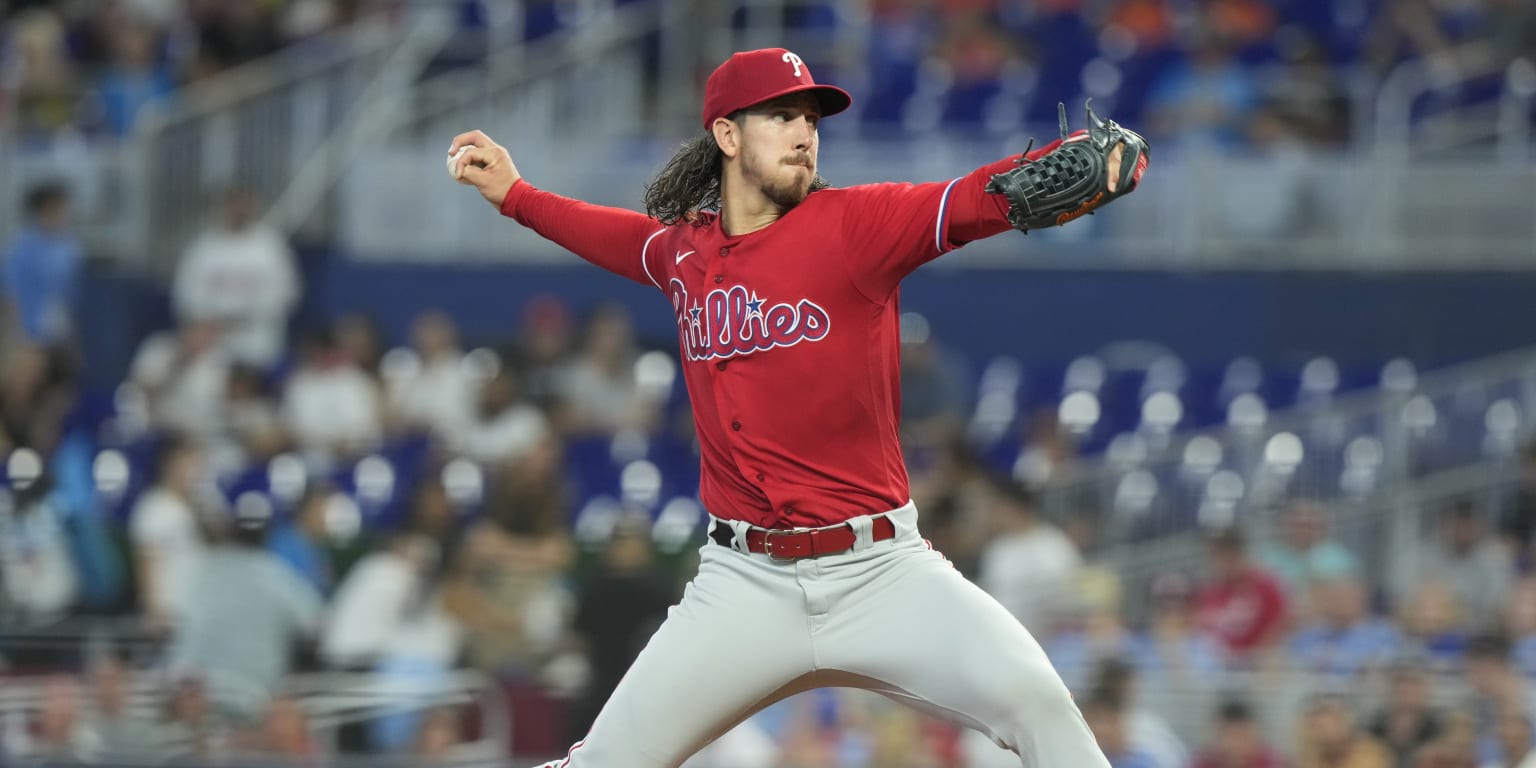 Red Sox recall left-handed pitcher Matt Strahm from injured list