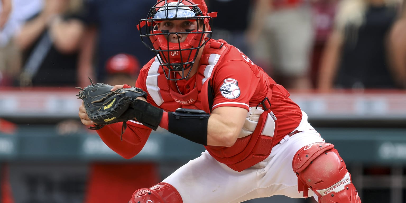 Tyler Stephenson looks to bounce back for Reds in 2024