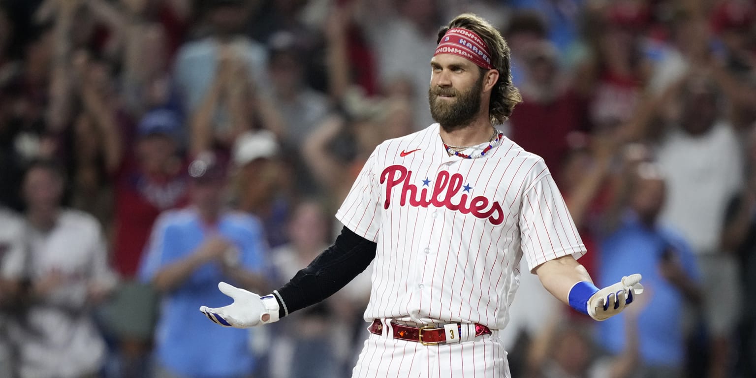 Bryce Harper hits inside-the-park homer in Phillies' win over Giants