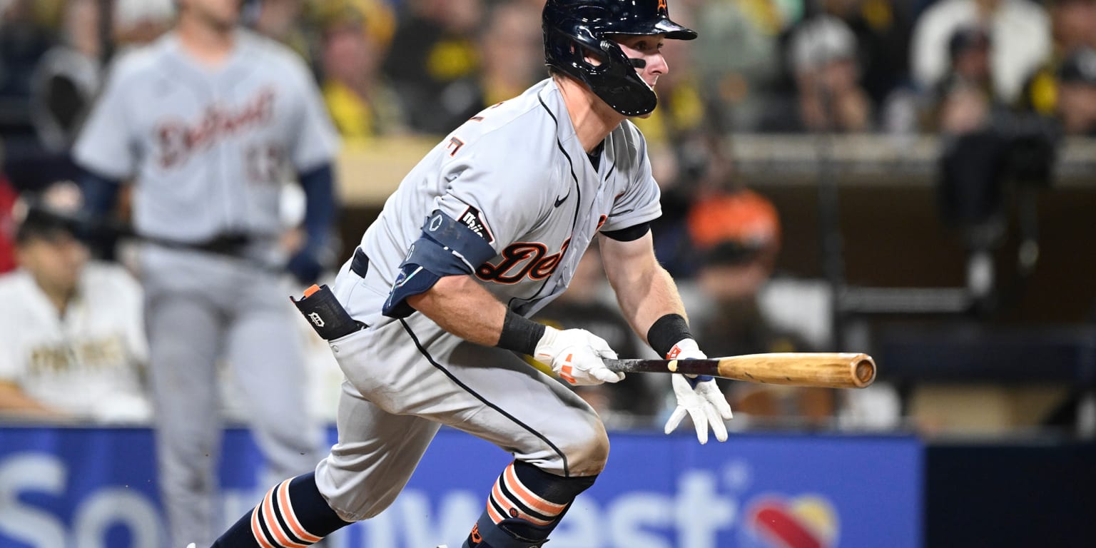 Denied first HR, McGonigle has last laugh vs. Padres with clutch hit