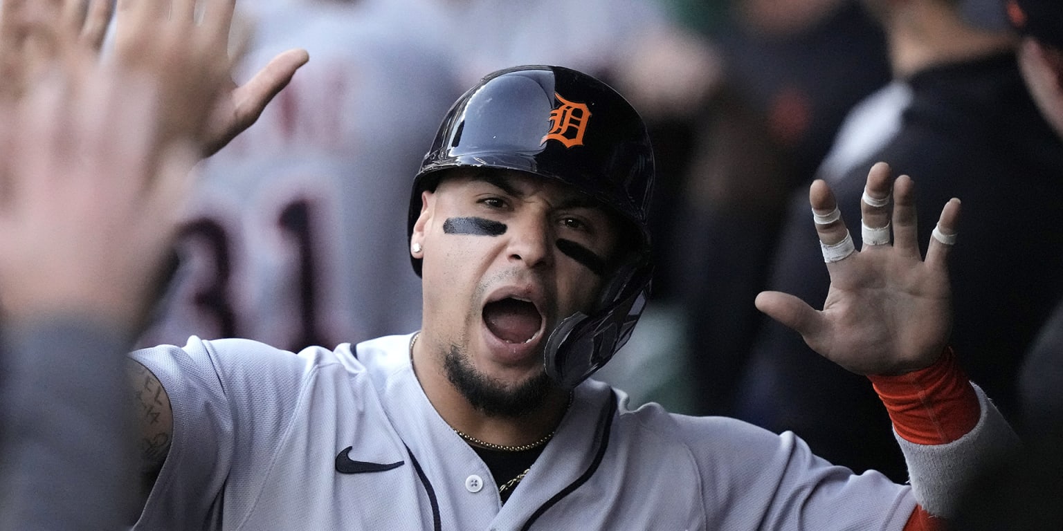 Báez hits 3-run double in 10th to lift Tigers past Royals 8-5 in 10 innings  - Newsday