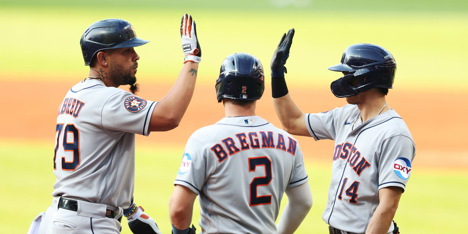 Blown leads haunt Astros in 14inning battle, fourth straight loss